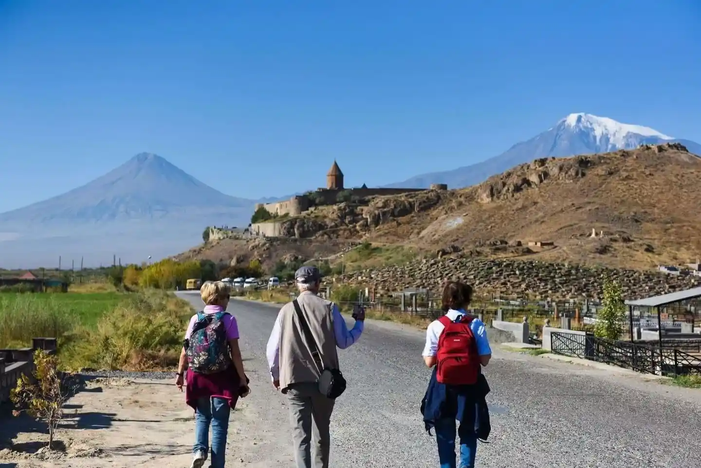 UAE%20tourists%20in%20Armenia%20walking.webp
